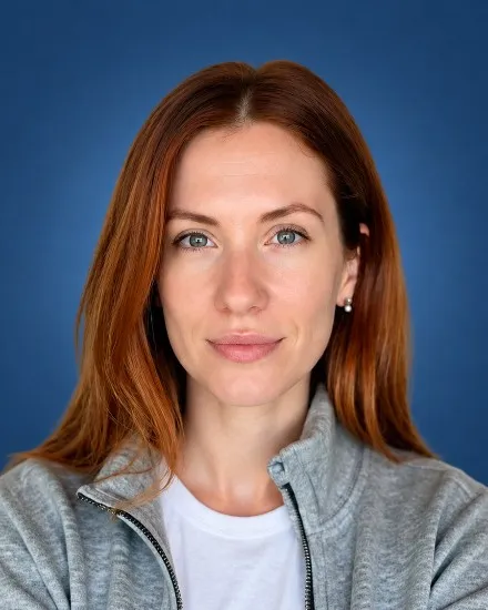 Dr. Polina Novikova